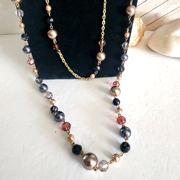 Double Strand Gold Chain Necklace with Crystals and Faux Pearls  New - Picture 6 of 7